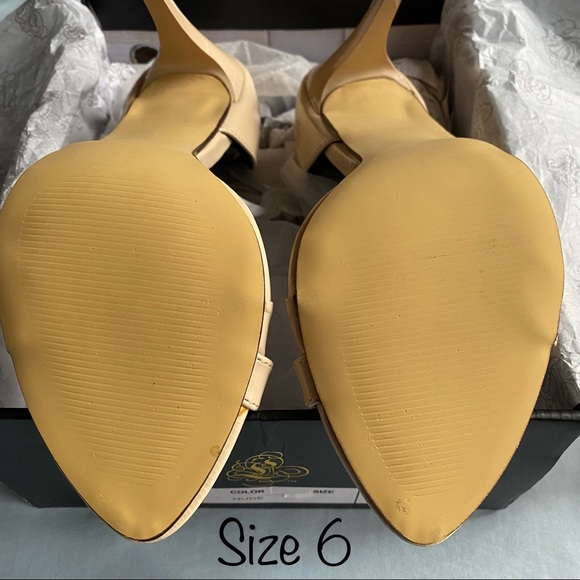 Jene Nude - Picture 3 of 4